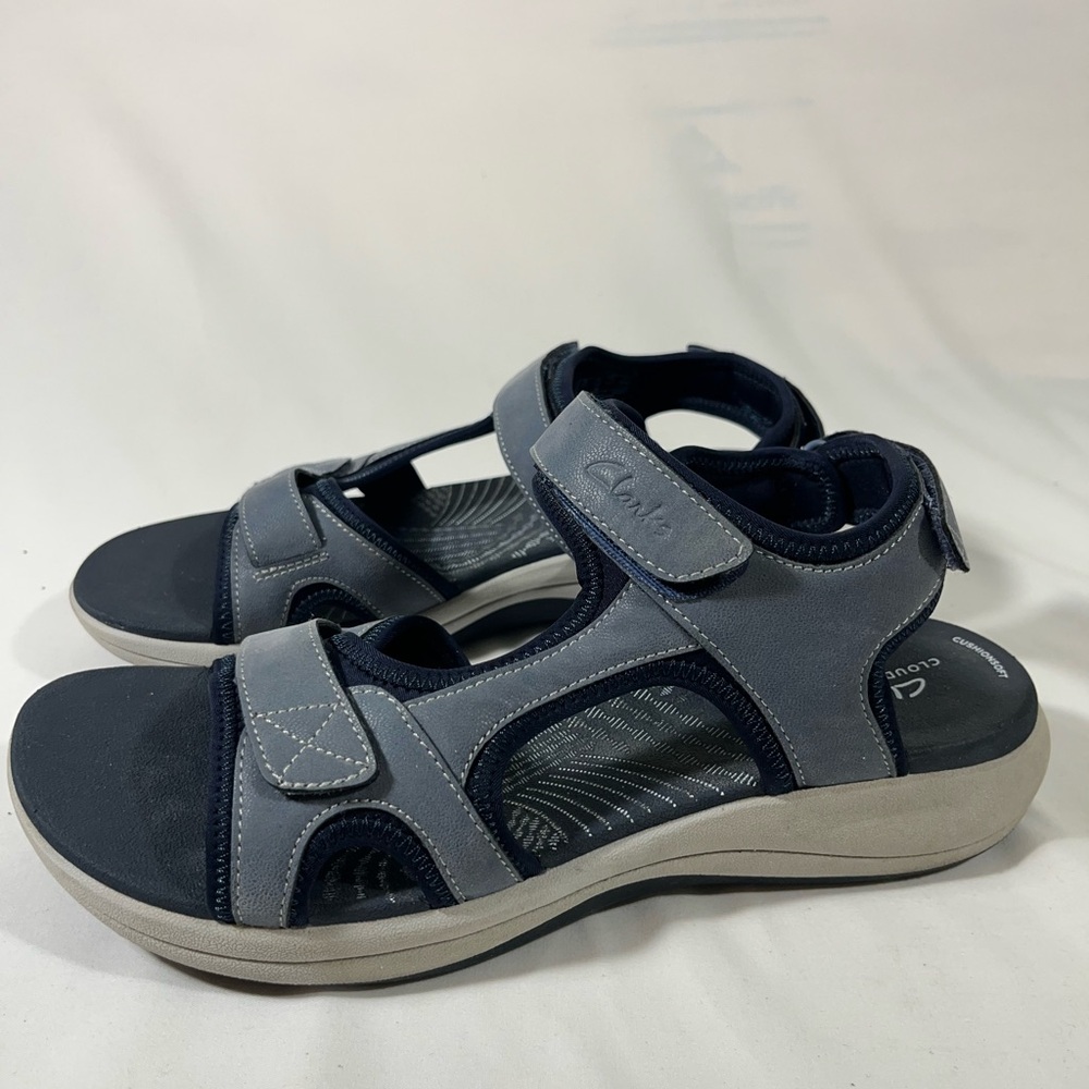 CLARKS CLOUDSTEPPERS MIRA BAY STRAPPY SANDAL CUSHION SOFT 10M BLUE PREOWNED